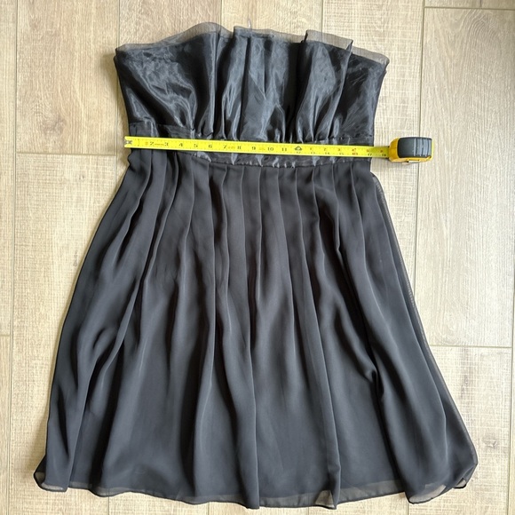 White House Black Market Strapless Black Dress - Picture 3 of 6